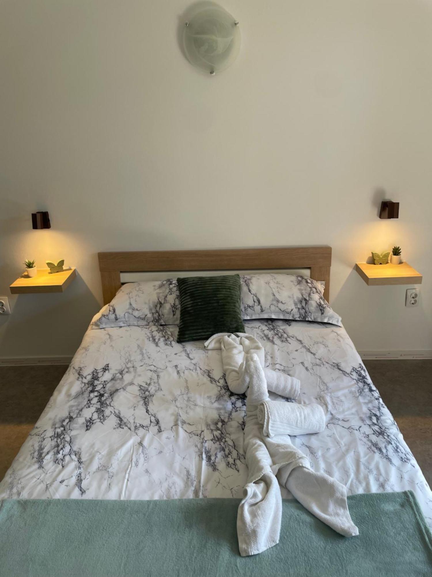 Champagne Apartment Portoroz