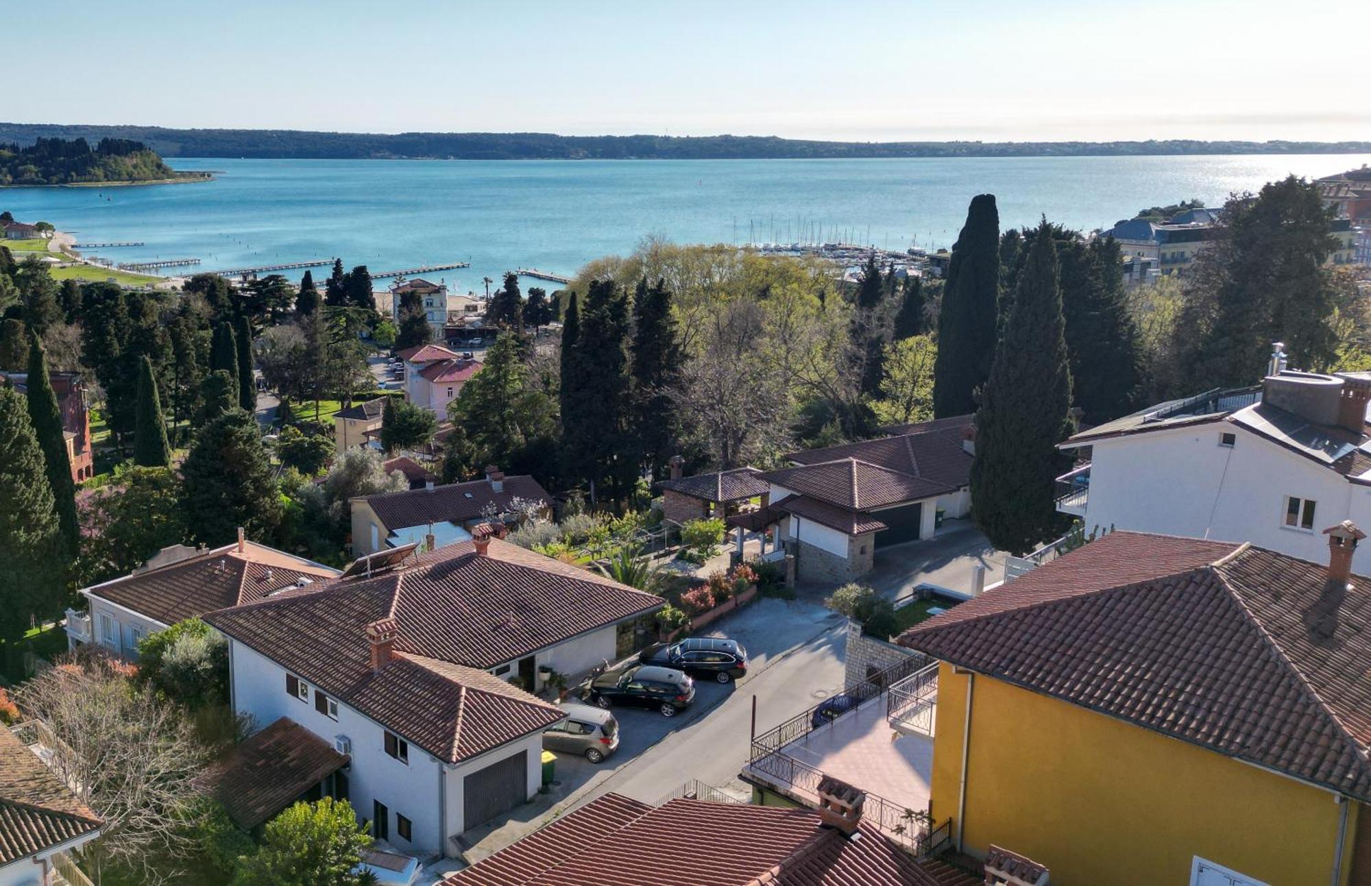 Champagne Portoroz